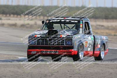 media/Sep-28-2024-24 Hours of Lemons (Sat) [[a8d5ec1683]]/1140am (Outside Grapevine)/
